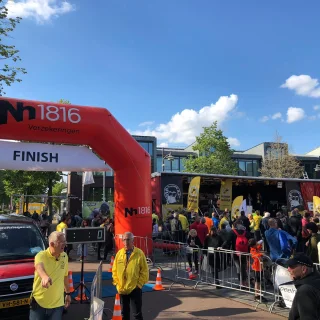 Rundje um ut Hundje logo